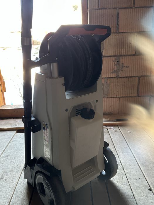 Utilaj de curatat STIHL  Plus