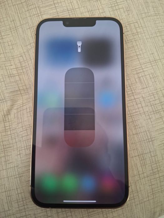 Продается Apple 13 Pro  б/у
