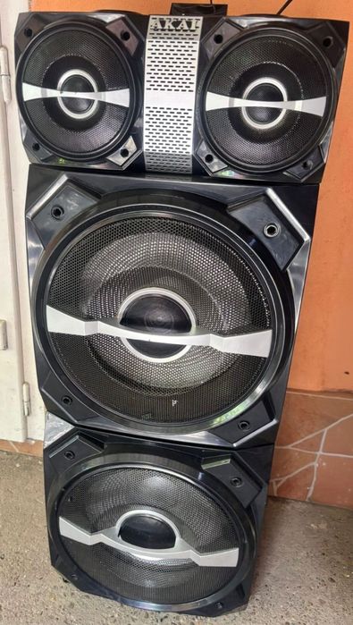 Boxă Akai 300W dj