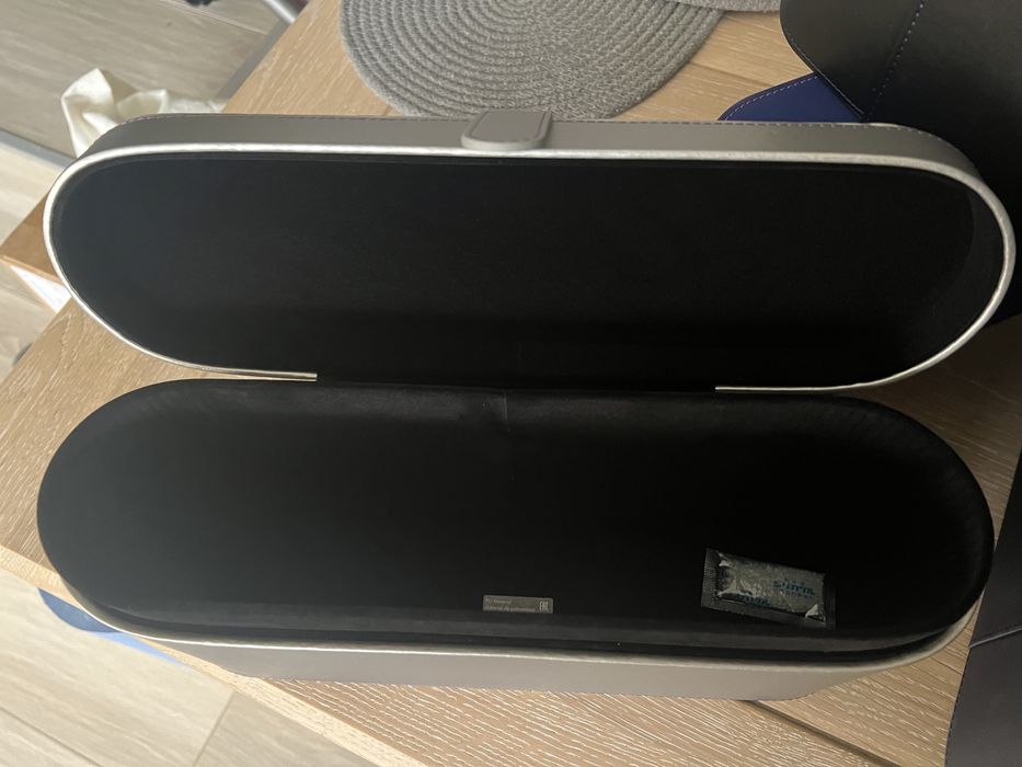 Cutie dyson transport ,depozitare placa par,feon,accesori etc