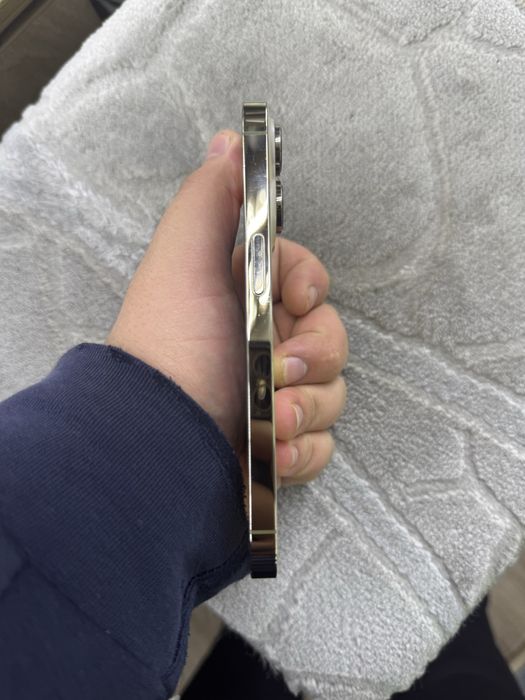 Iphone 14 pro gold 128 tali
