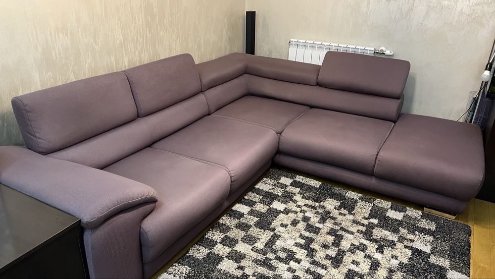 Ъглов диван с релакс функция
