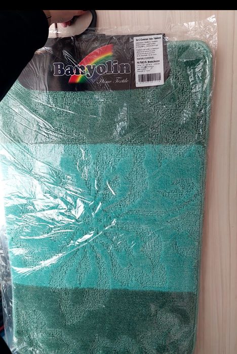 Постелка за баня и тоалет