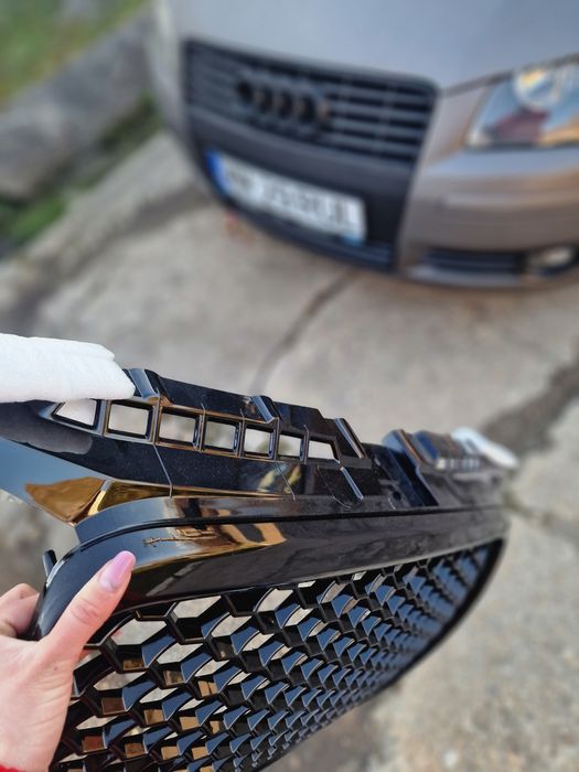 Grila Fagure  AUDI A3 8P 2005-2008