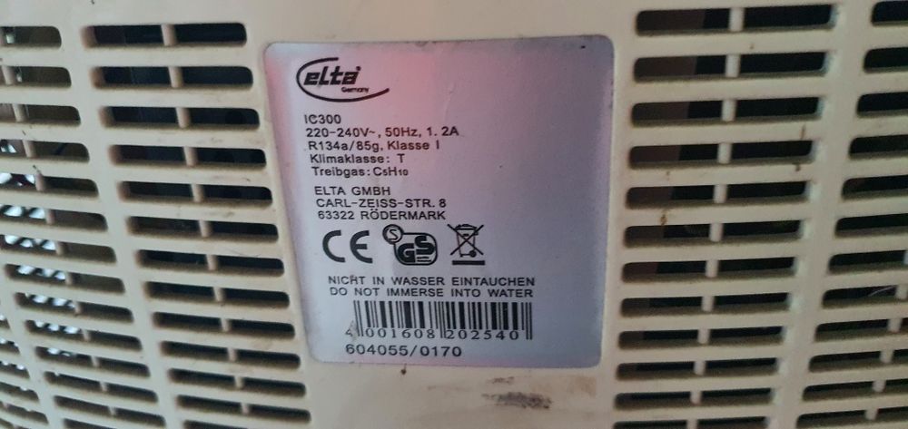 Masina de facut gheata cuburi