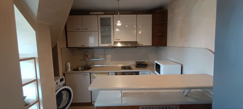 Дава се под наем Двустаен апартамент в София, 7-ми 11-ти километър - 65 кв.м за 500 € - Снимка #1