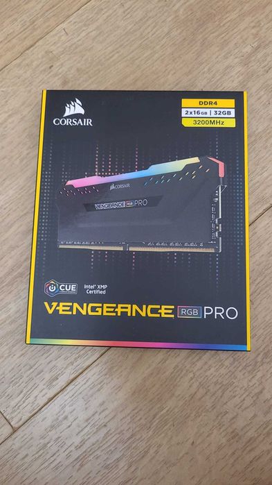 Memorie RAM Corsair Vengeance RGB PRO 32GB DDR4 3200MHz CL16 Dual Kit