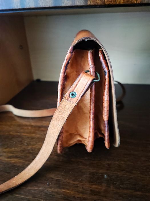 Дамска мароканска чанта от естествена телешка кожа