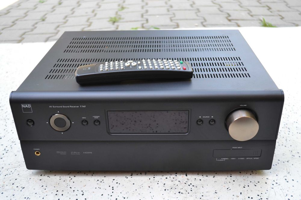 Amplificator Nad T 747 cu Telecomanda si HDMI