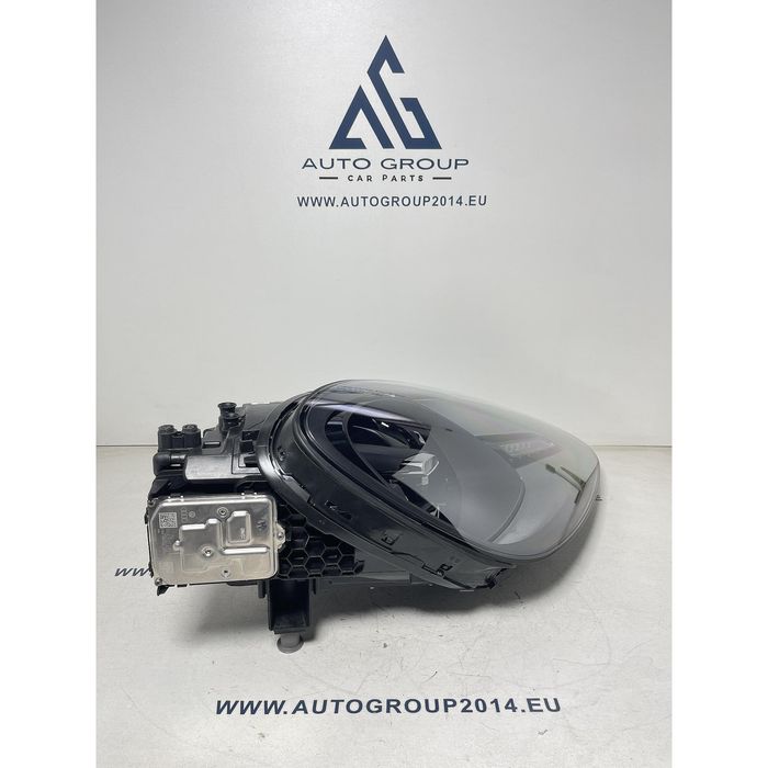Десен фар за porsche cayenne 9y0 - 9y0941034ak