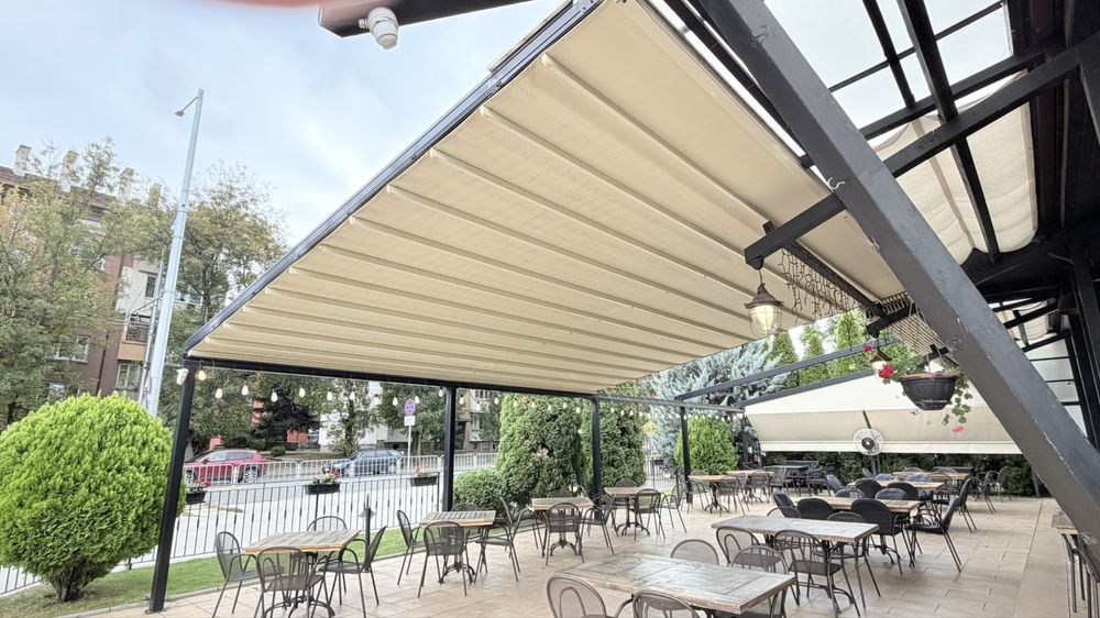 Тента за заведение или къща