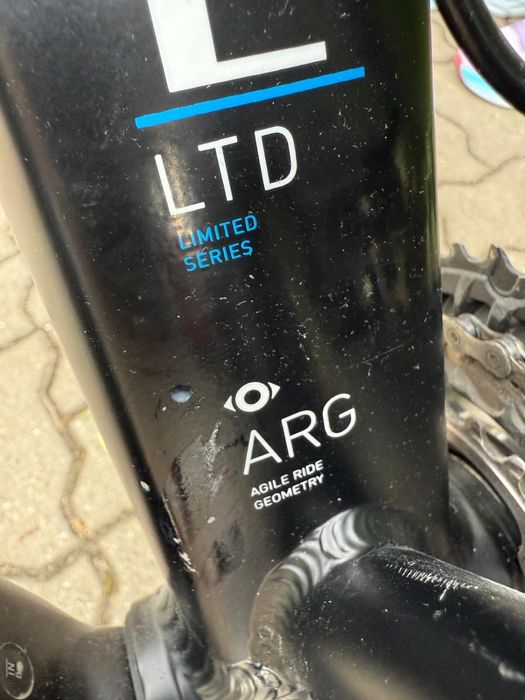 Bicicleta Cube Ltd Pro