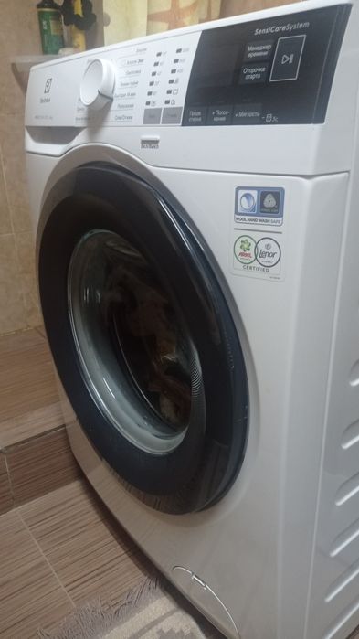 Продам стиральную машину