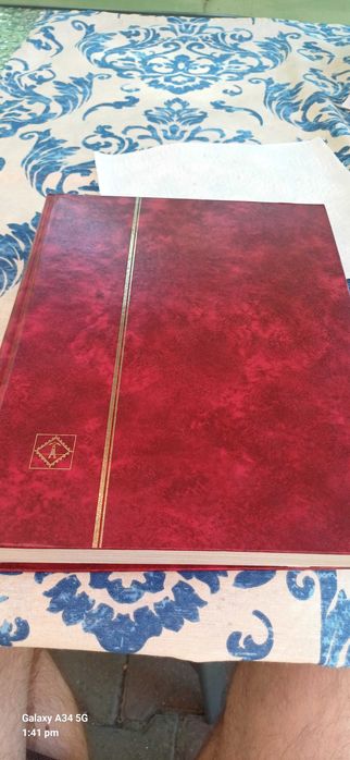 Clasor cu timbre regaliste