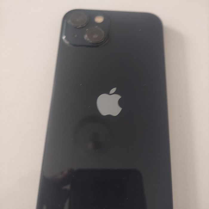 Iphone 13 с калъфи подарък