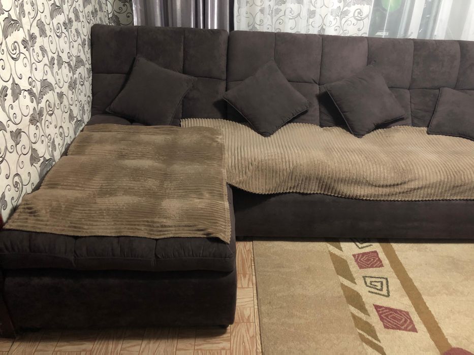 Диван угловой-молульный