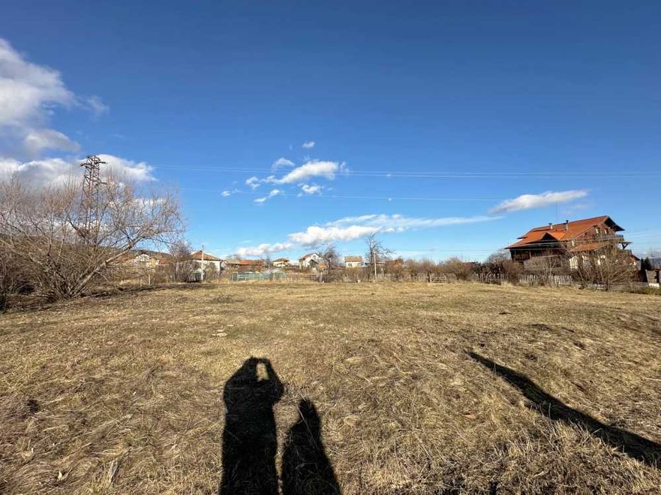 Парцел в село Добърско