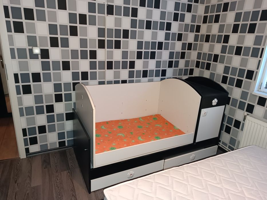 Дава се под наем Двустаен апартамент в Добрич, Христо Ботев - 66 кв.м за 306 € - Снимка #2