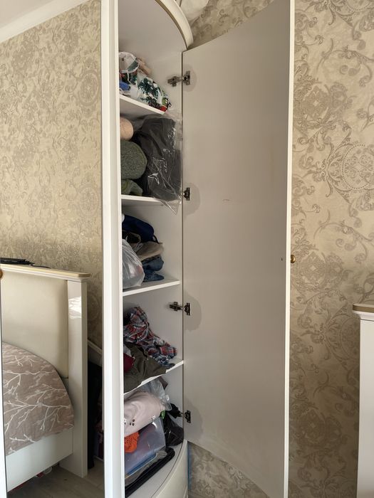 Продаётся шкаф для одежды