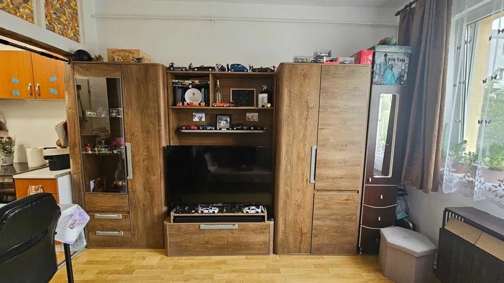 Garsoniera de inchiriat