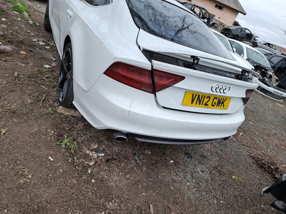 Ауди А7 3.0 тди 2013 година