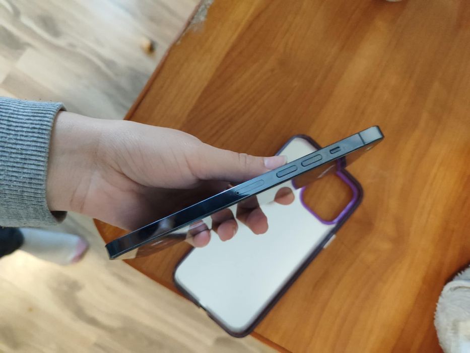 Vând Phone 13 pro max