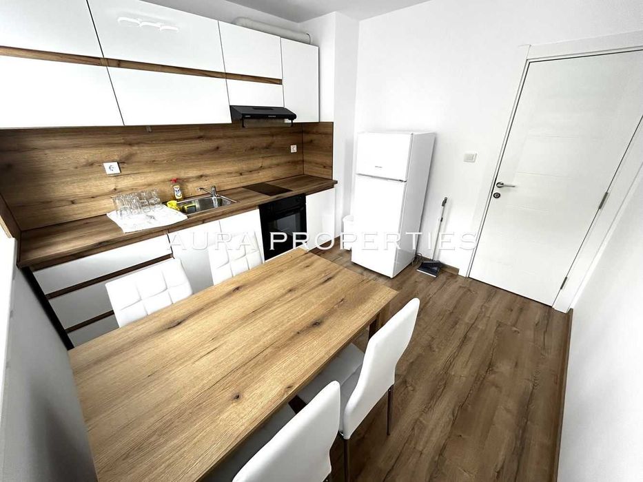 Дава се под наем Двустаен апартамент в Разград, Житница - 67 кв.м за 408 € - Снимка #1