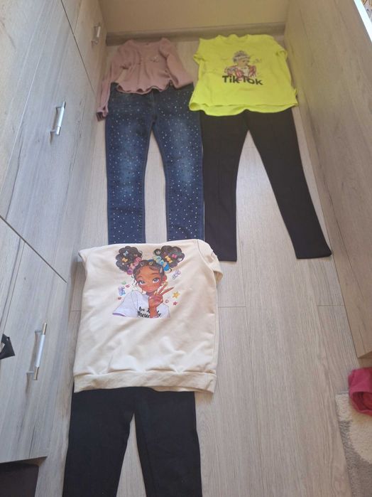Детски дънки,две блузи и три клина