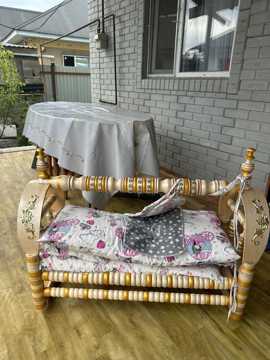 Бесік, в хорошем состоянии
