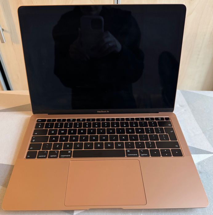 macbook air 2019 second hand si noi de vanzare • Anunturi • OLX.ro