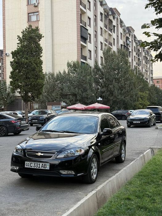 Lacetti Gentra sotiladi