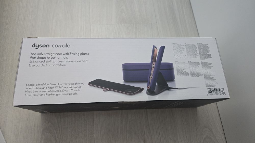Преса за коса Dyson Corrale vinca blue