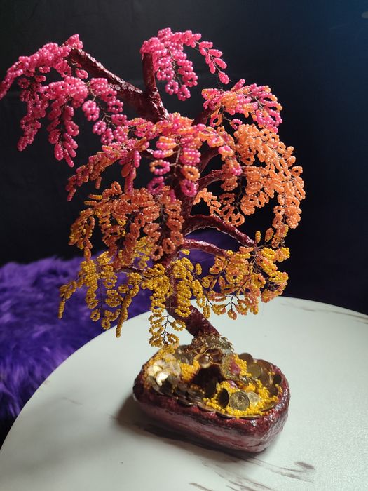 Продам дерево из бисера