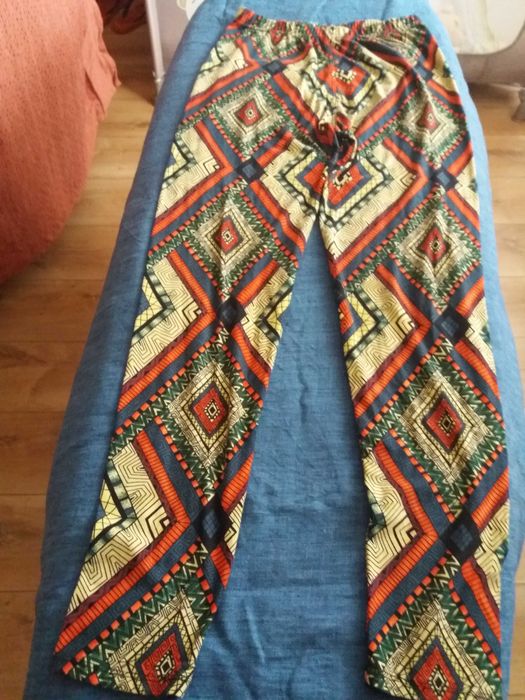 Дамски спортни клинове