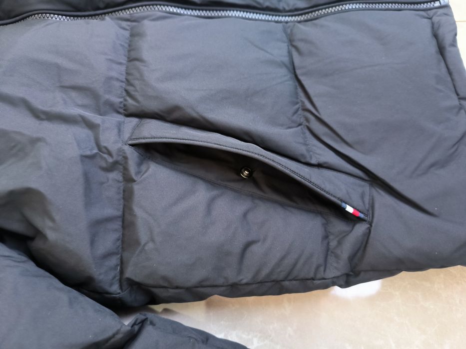 Tommy Hilfiger яке S размер