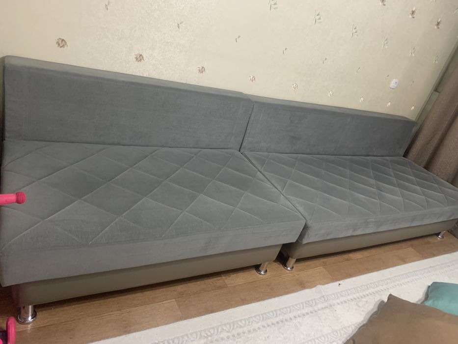 Диван для гостиной