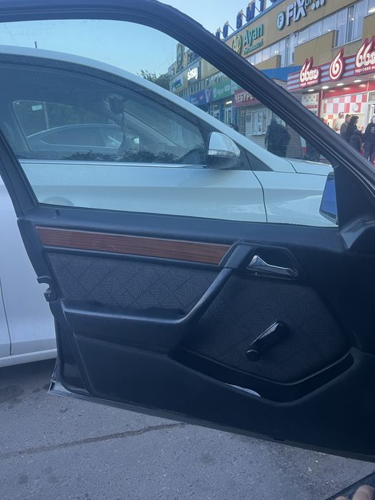 Продам мерс w124