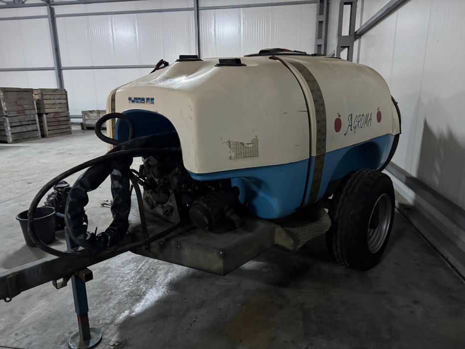 Atomizor Agroma 1500l