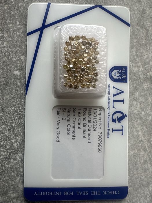 Diamant natural cu certificat