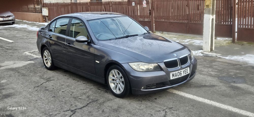 Bmw e90 320d  2007