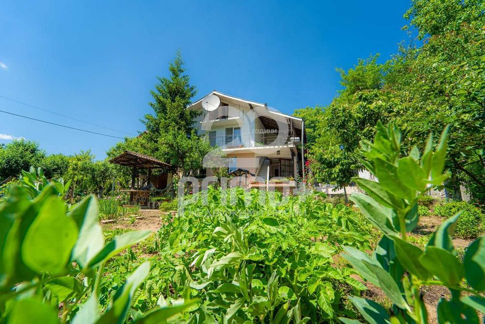 Продава се Къща в с. Леденик, Област Велико Търново - 154 кв.м за 975 €/кв.м - Снимка #2