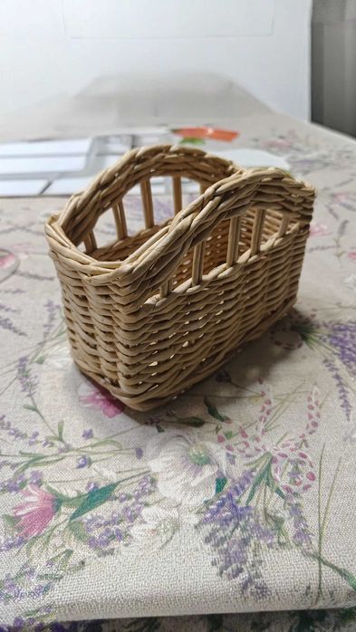 Салфетница плетёная ручной работы