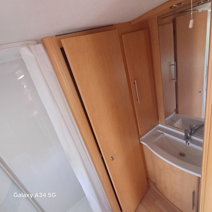 Vând rulota  bailey pangeant