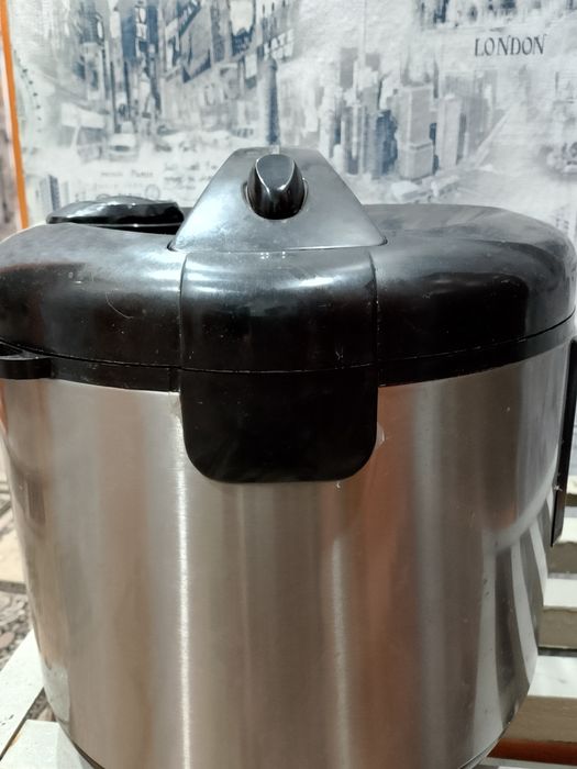 Продается мультиварка в рабочем состоянии