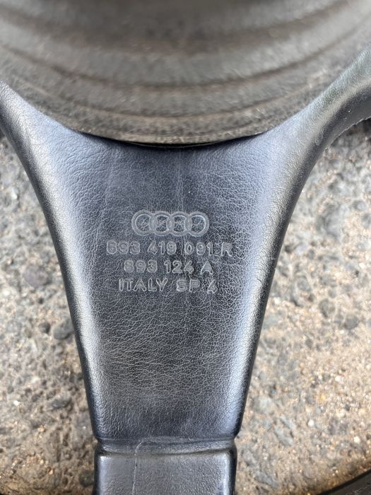 Рулевое колесо Audi S2