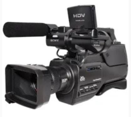 Продам цифровую камеру SONY 1000E