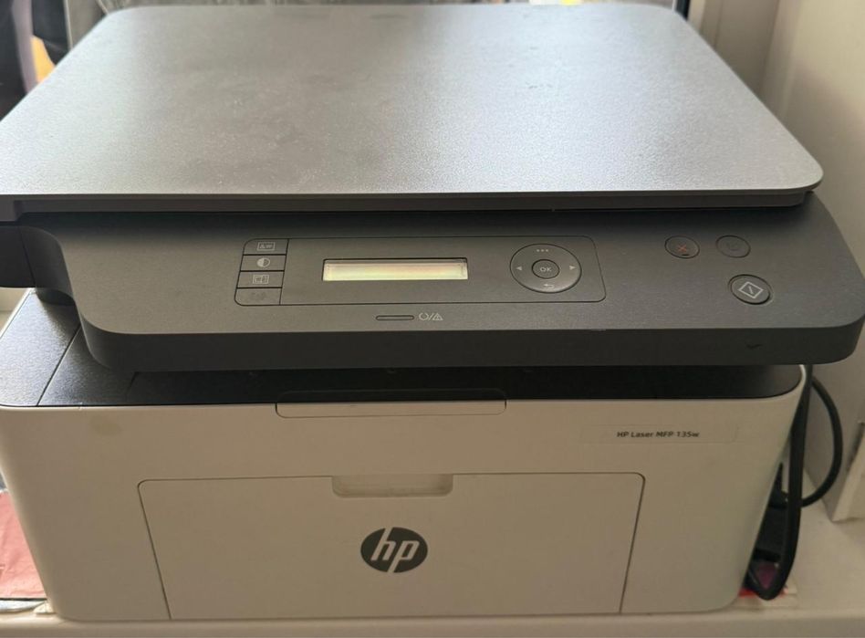 Принтер HP Laser MFP 135w.