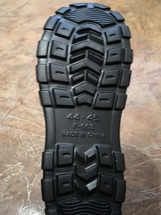 Продам сапоги (полусапоги)  материал Эва