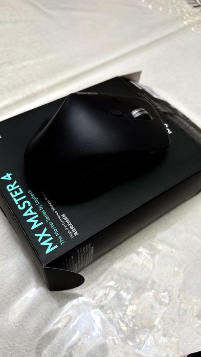Logitech mx master 4
