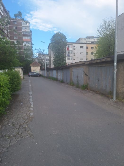 Garaj de inchiriat
